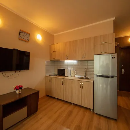 Tower Apartments Батуми Экстерьер фото