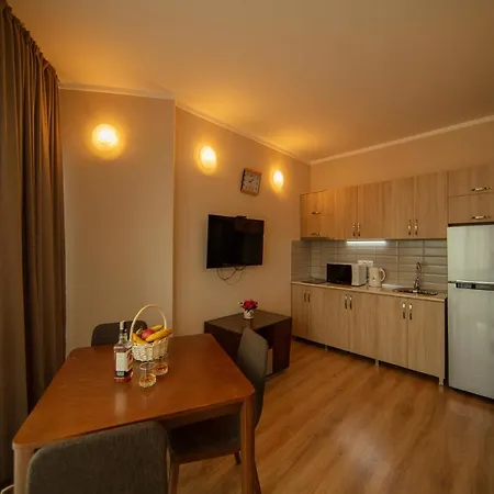 Tower Apartments Батуми Экстерьер фото