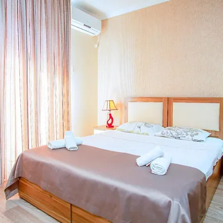 Tower Apartments Батуми Экстерьер фото