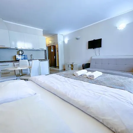 Tower Apartments Батуми Экстерьер фото